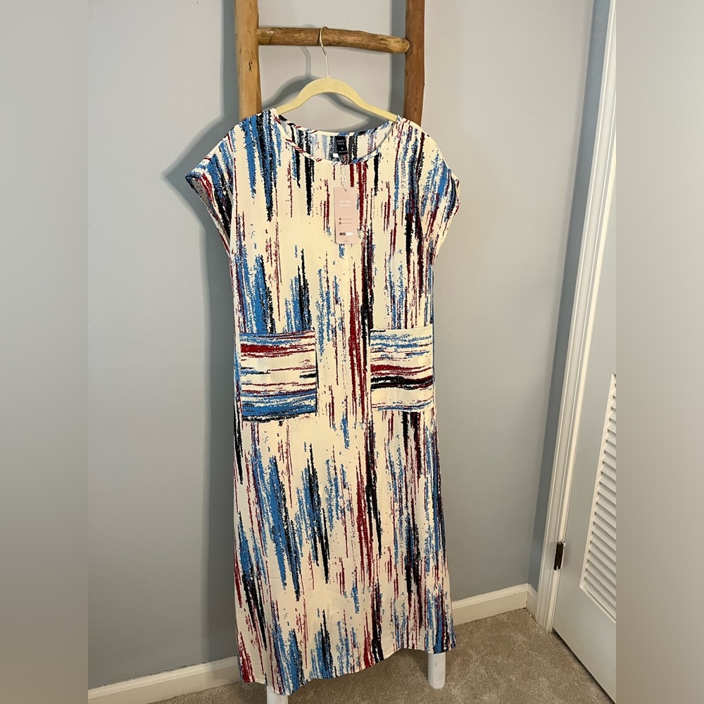 🆕 SHEIN Emery Rose short sleeve pull over dress. Loose fitting w/ pockets NWT
